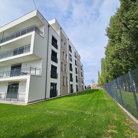 Harmonia Riva Apartman B11 Dunajská Streda Exteriör bild